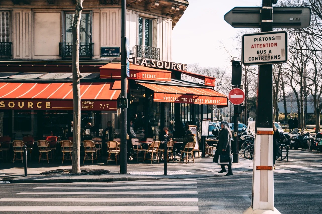 Lịch-Trình-Du-Lịch-Paris-3-Ngày