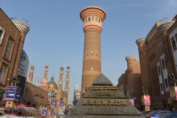 chợ đêm quốc tế Grand Bazaar